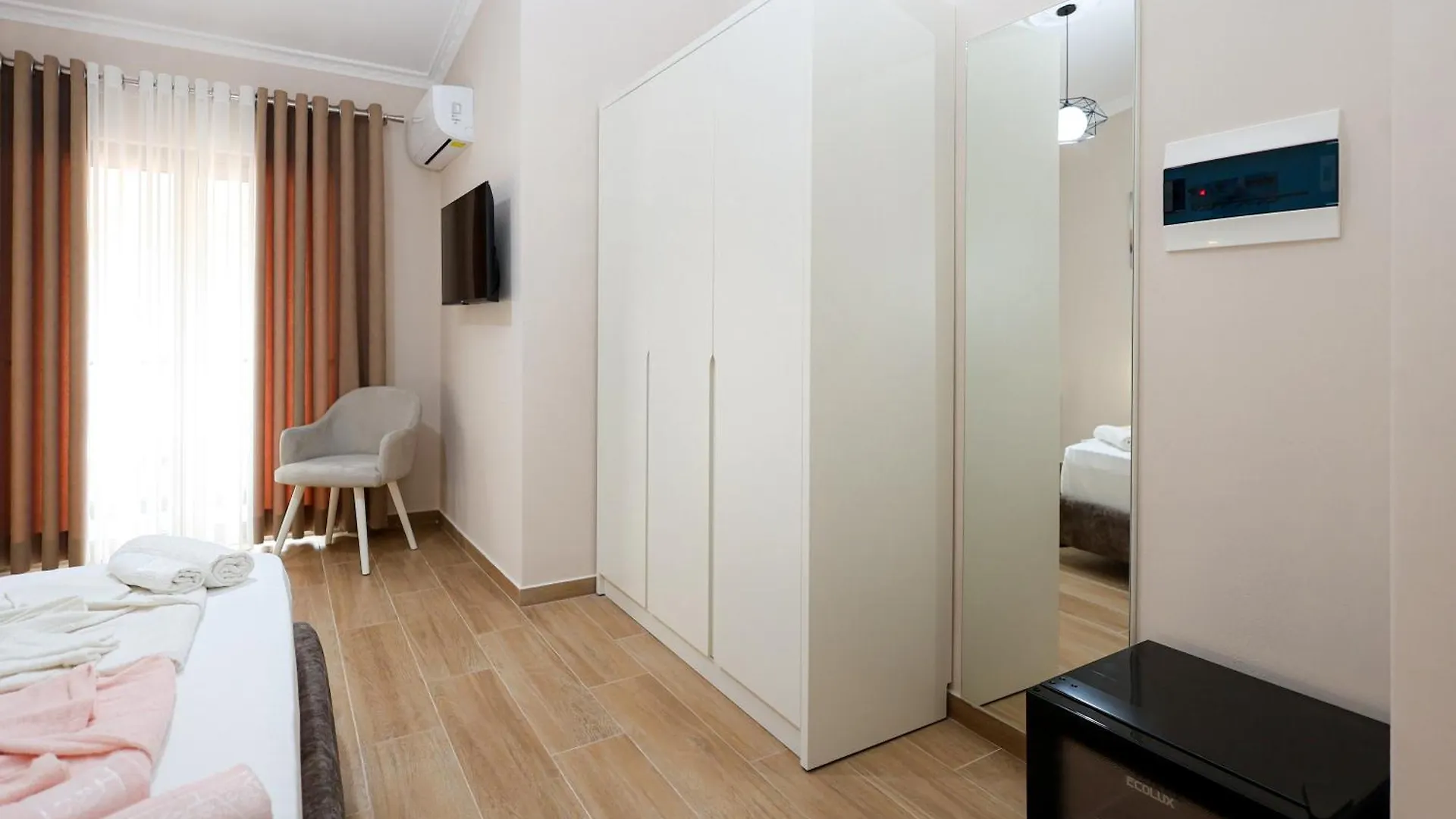 Aparthotel Saliasi Hotel&Apartament Polican Albánie