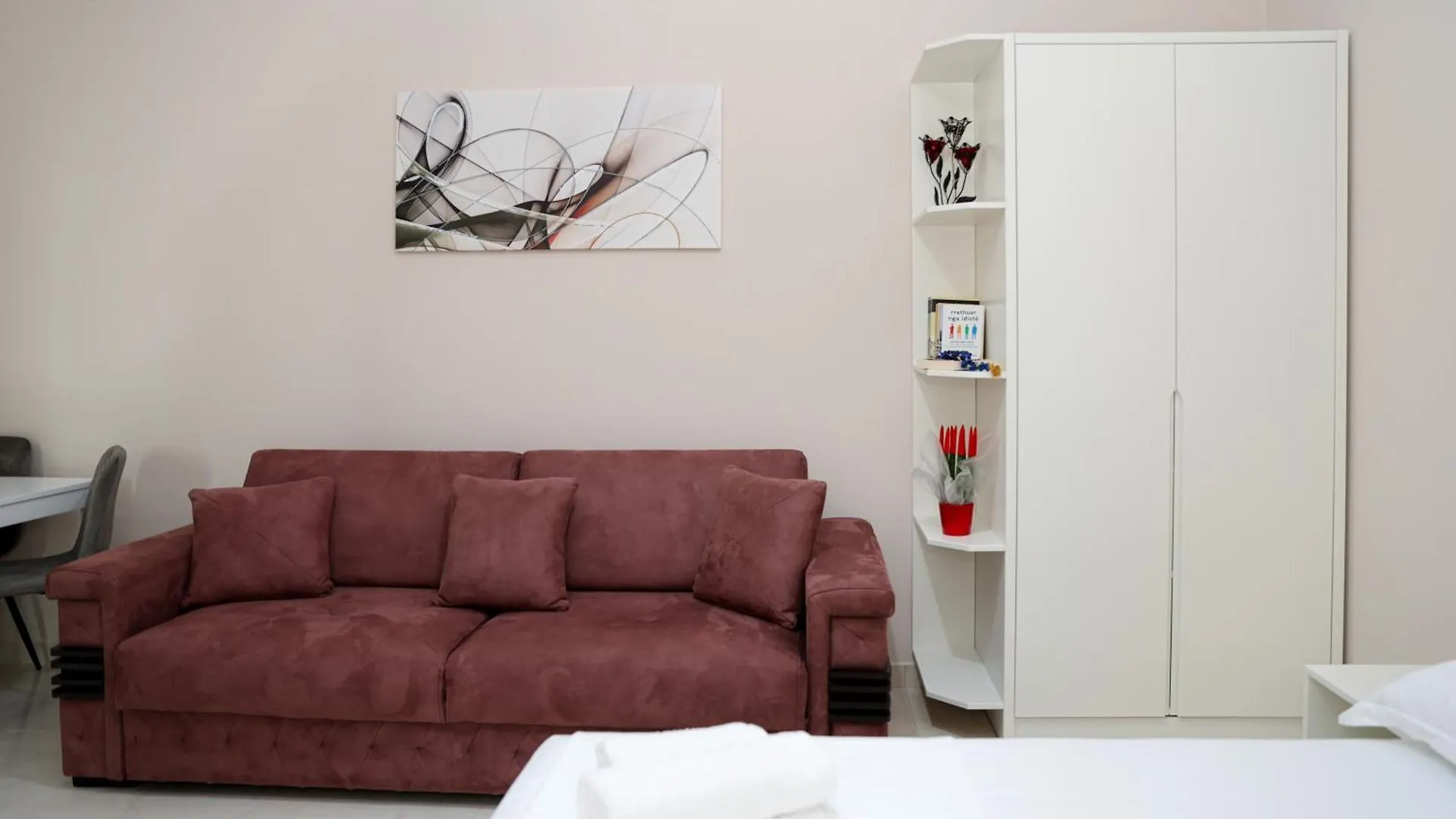 Saliasi Hotel&Apartament Polican
