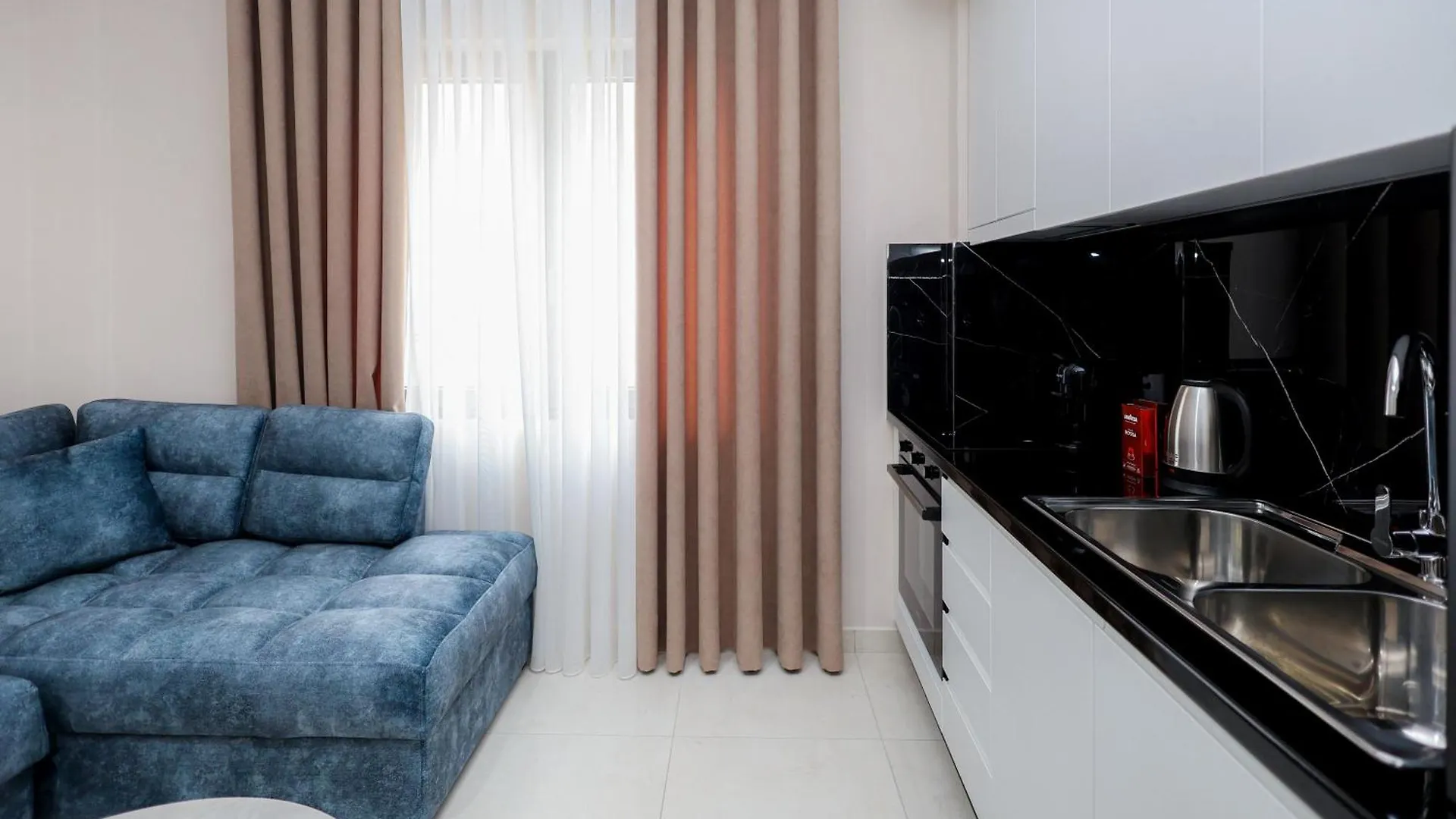 Aparthotel Saliasi Hotel&Apartament Polican Albania