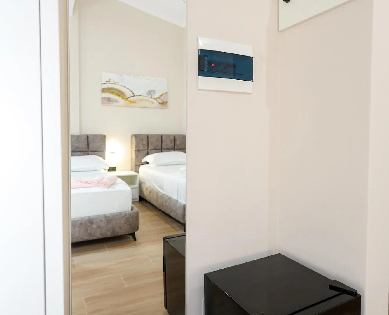 Saliasi Hotel&Apartament Polican